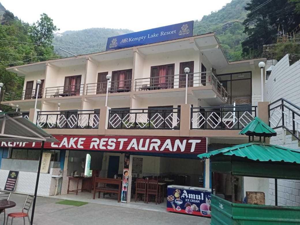 Hotel O Kempty Lake Adventure Resort Mussoorie Eksteriør bilde